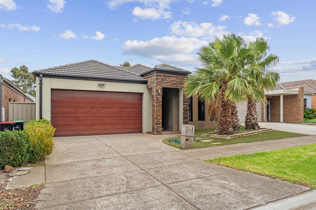 16 DERWENT CL, CAROLINE SPRINGS, VIC 3023