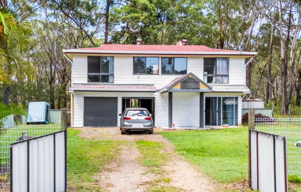 44 Stradbroke Dr, Russell Island, QLD 4184