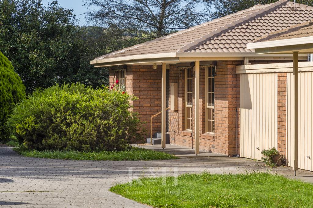 2/18 Fisher St, Gisborne, VIC 3437