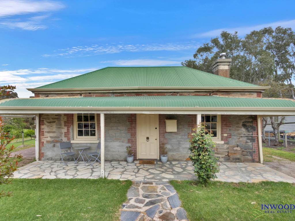 16 Adelaide Rd, Tungkillo, SA 5236