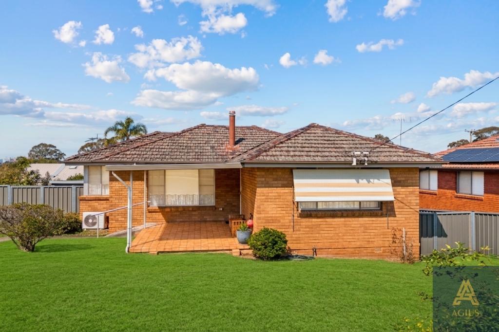 77 Lavinia St, Seven Hills, NSW 2147