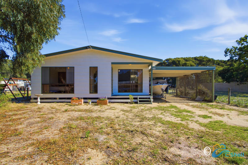 77 NATIONAL PARK RD, LOCH SPORT, VIC 3851