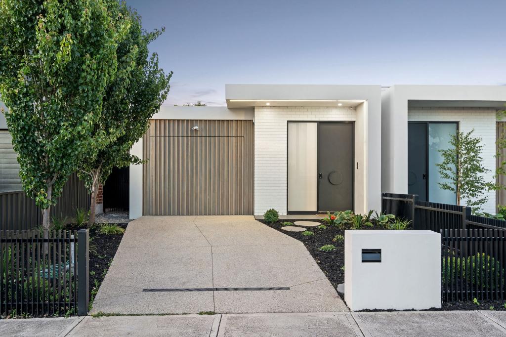 6a Hilbert Rd, Airport West, VIC 3042