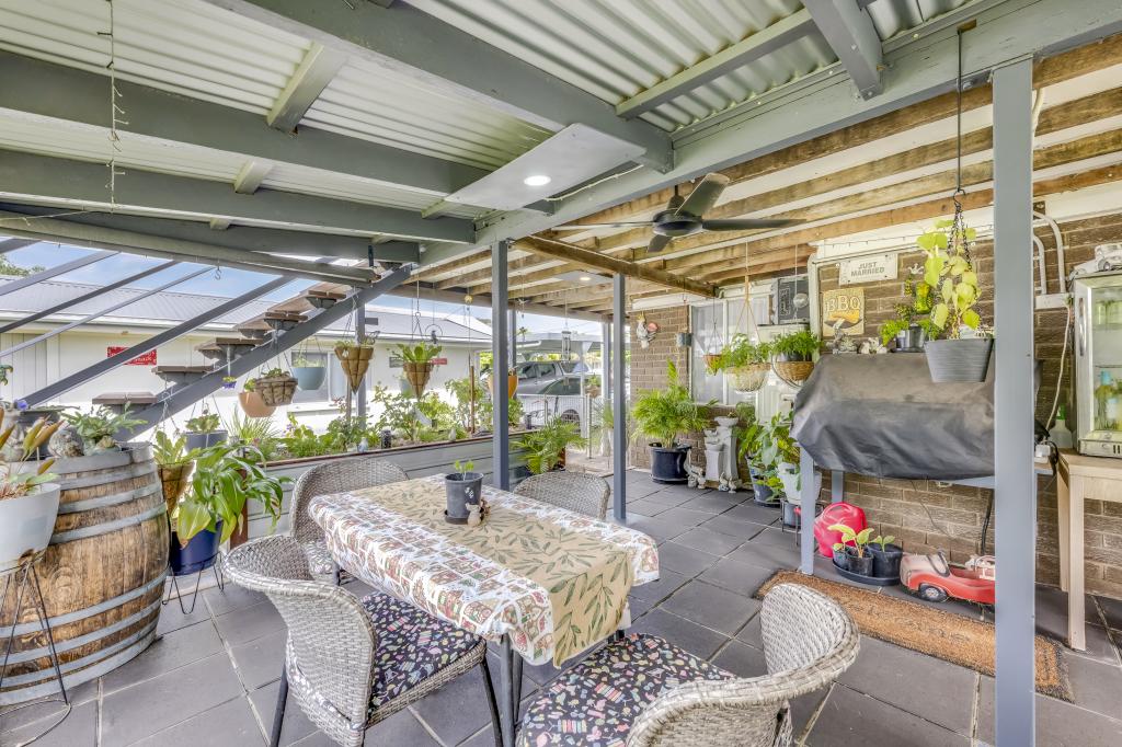 13 Stuart St, Monto, QLD 4630