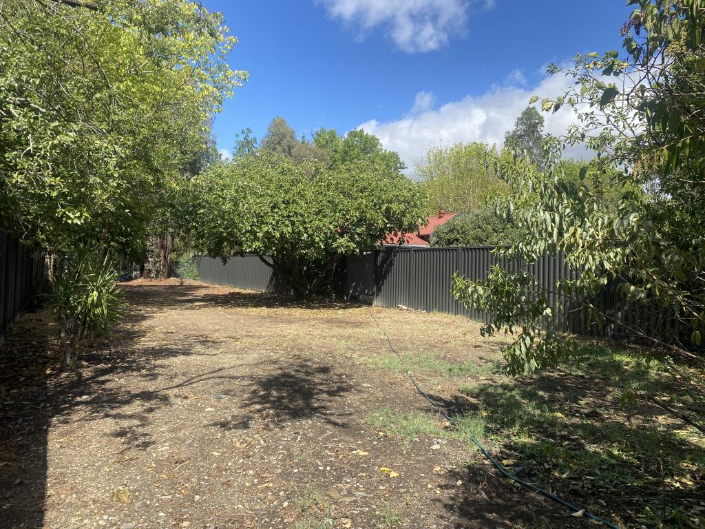 5 Aitken St, Alexandra, VIC 3714