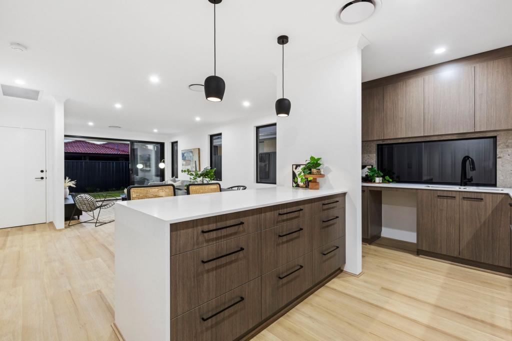 18c Heal Rd, Morley, WA 6062