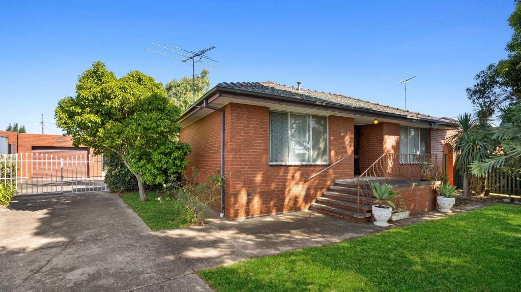 12 Waterford Ave, Norlane, VIC 3214