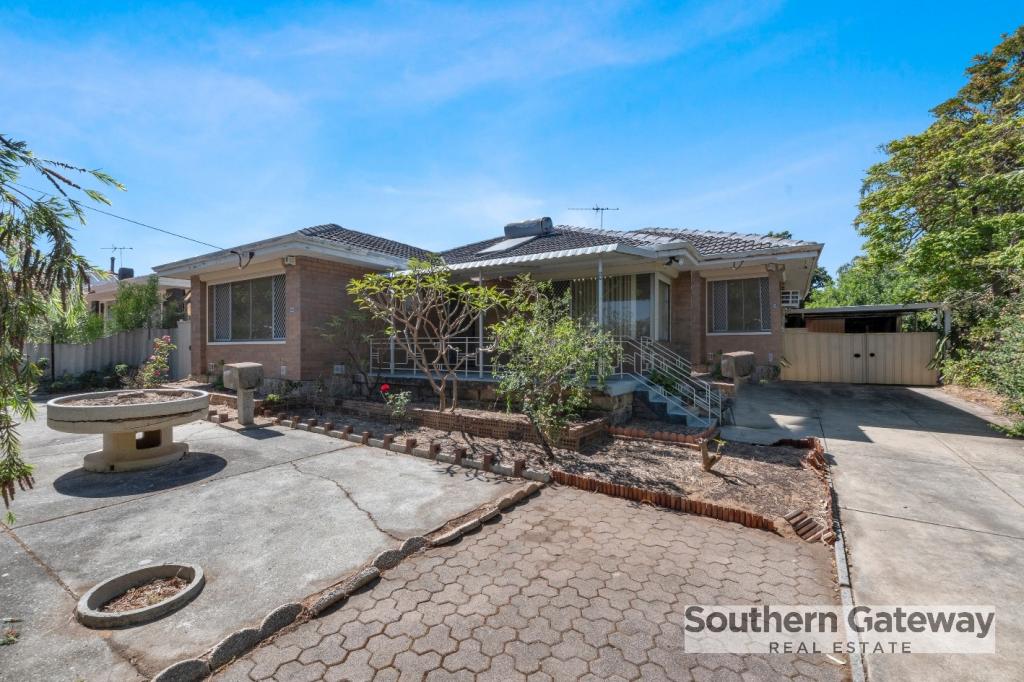 8 Christmas Ave, Orelia, WA 6167