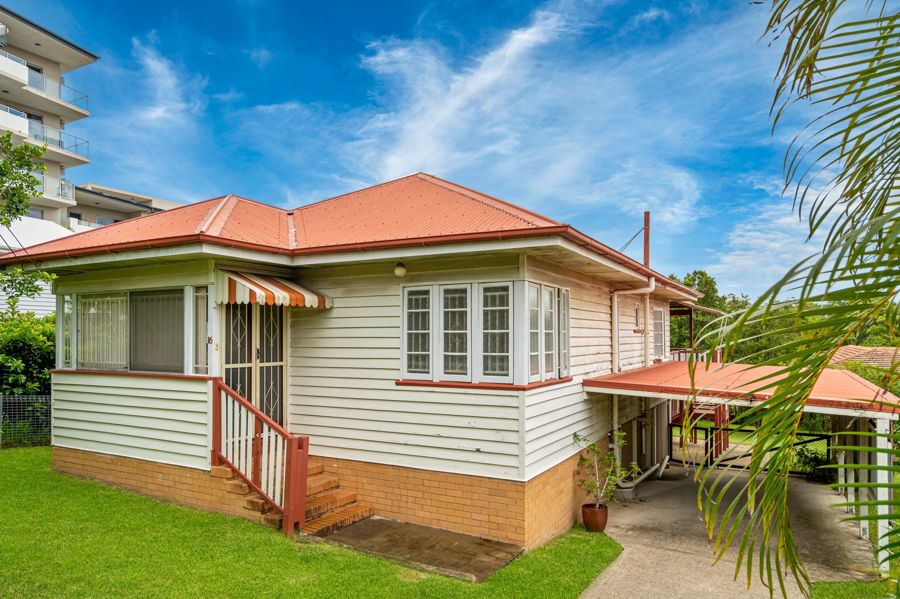 16 Harold St, Holland Park, QLD 4121