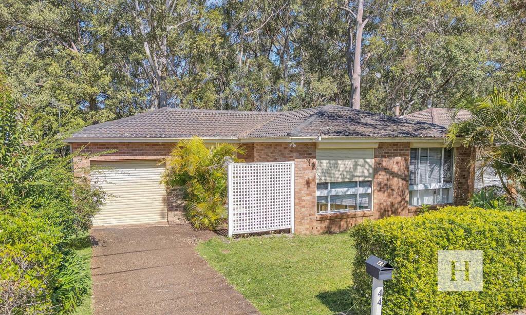 44 Malison St, Wyoming, NSW 2250