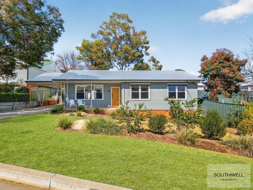 1 Yarral Ave, East Tamworth, NSW 2340