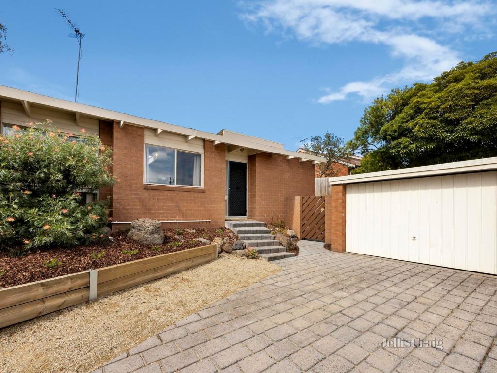 2/2 Gordons Rd, Templestowe Lower, VIC 3107