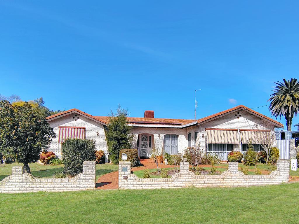 41 Rose St, Grenfell, NSW 2810