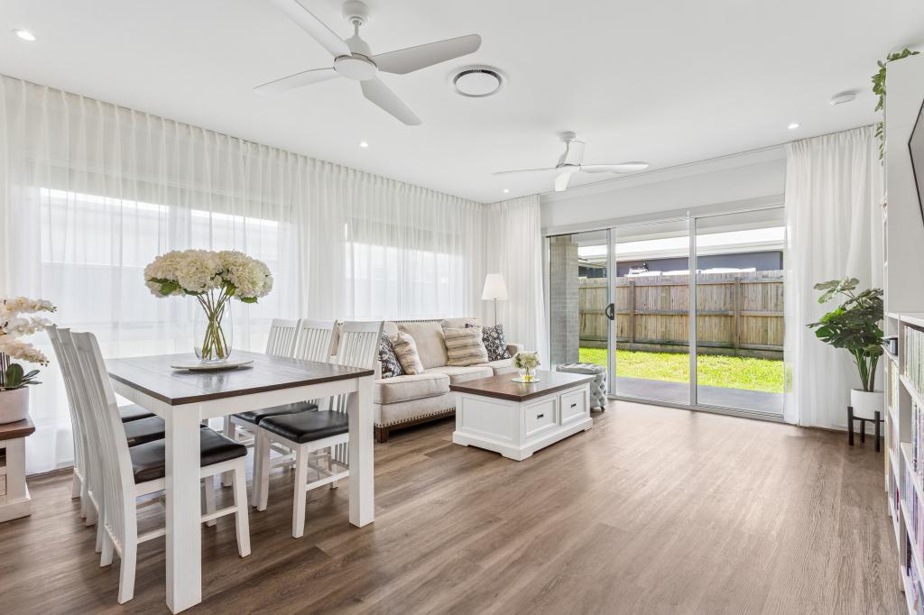 22 Tasman St, Banya, QLD 4551