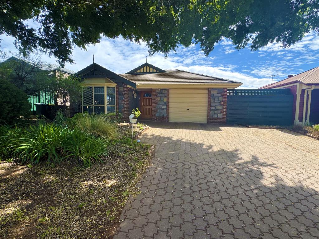 24 Claremont Ave, Oakden, SA 5086