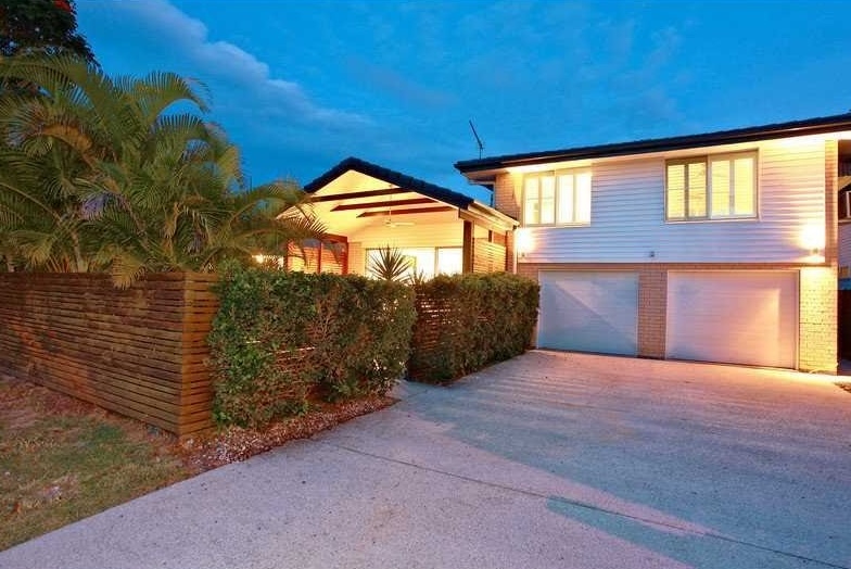 6 Koombala St, Tugun, QLD 4224