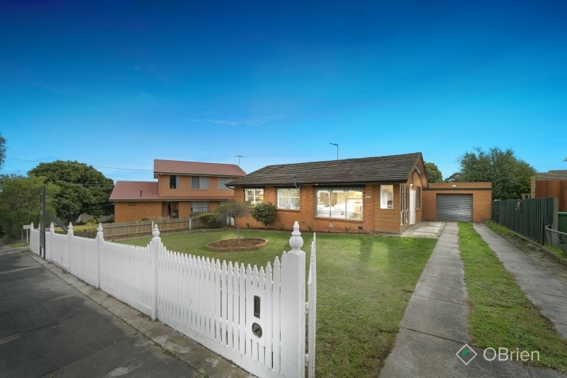 23 Deveney St, Pakenham, VIC 3810