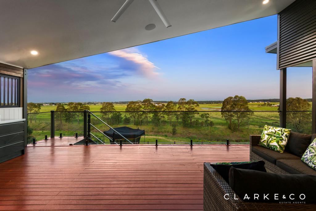 35 DARCYS CCT, GILLIESTON HEIGHTS, NSW 2321