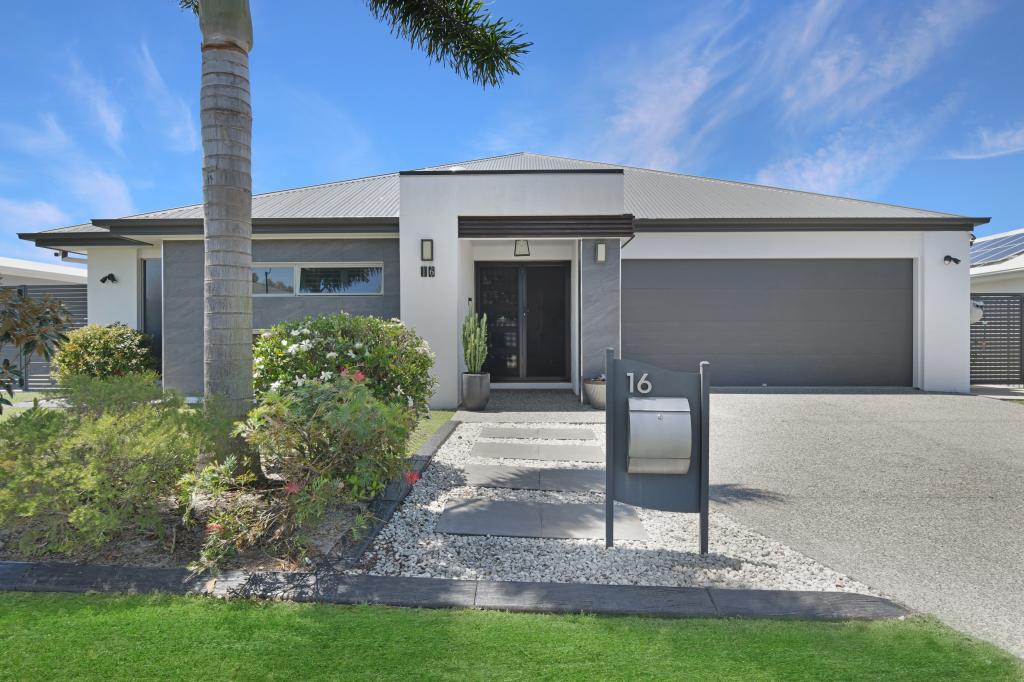 16 CARAWAY CRES, BANKSIA BEACH, QLD 4507