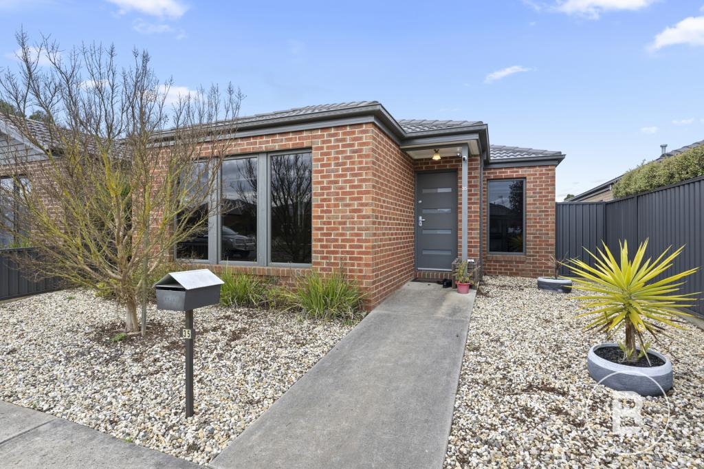 35 Dairymans Way, Bonshaw, VIC 3352