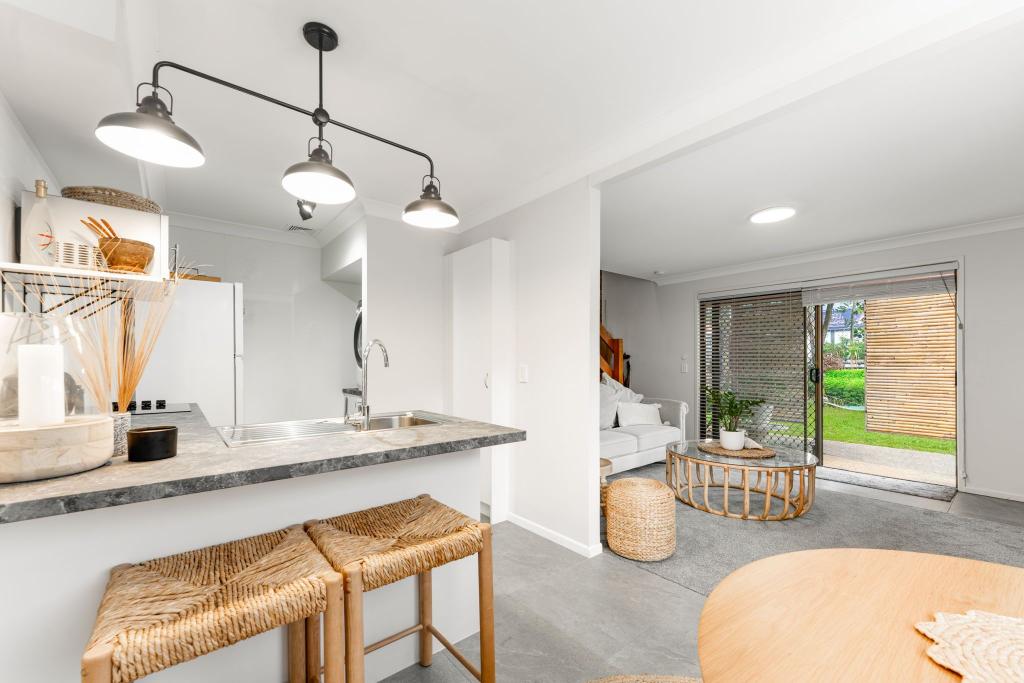 1/13 Blackwood Rd, Logan Central, QLD 4114