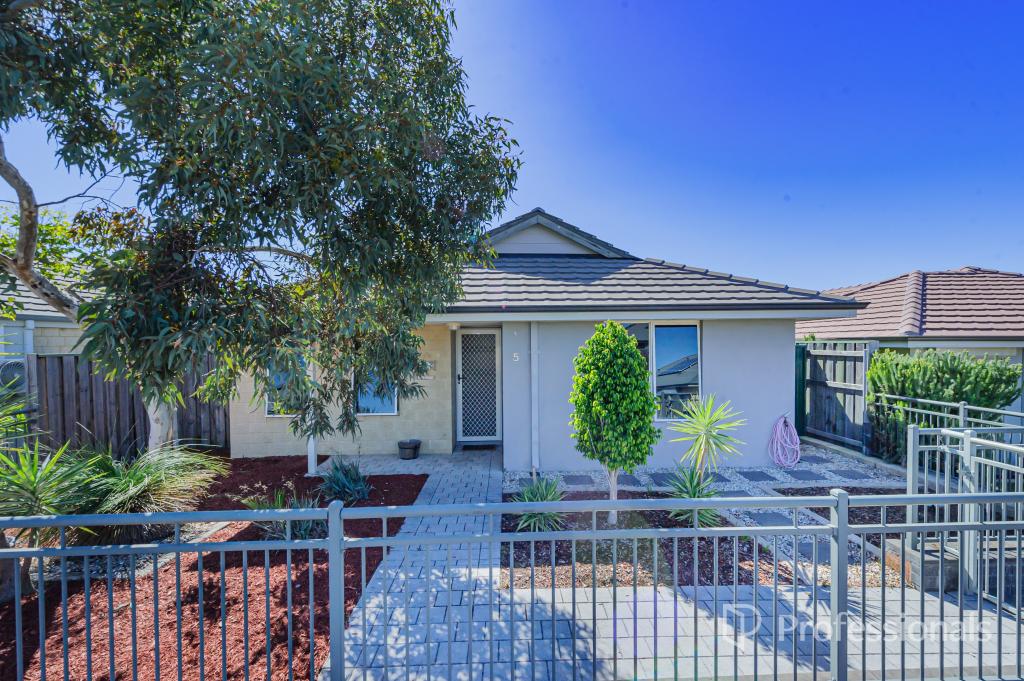 5 Greenbank St, Ellenbrook, WA 6069