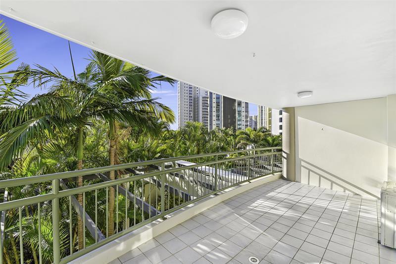 3/29-39 WOODROFFE AVE, MAIN BEACH, QLD 4217