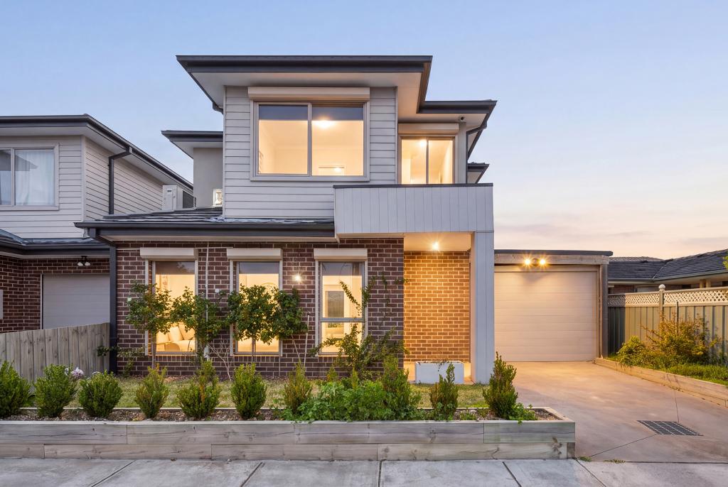 38A HUDDERSFIELD RD, DEER PARK, VIC 3023