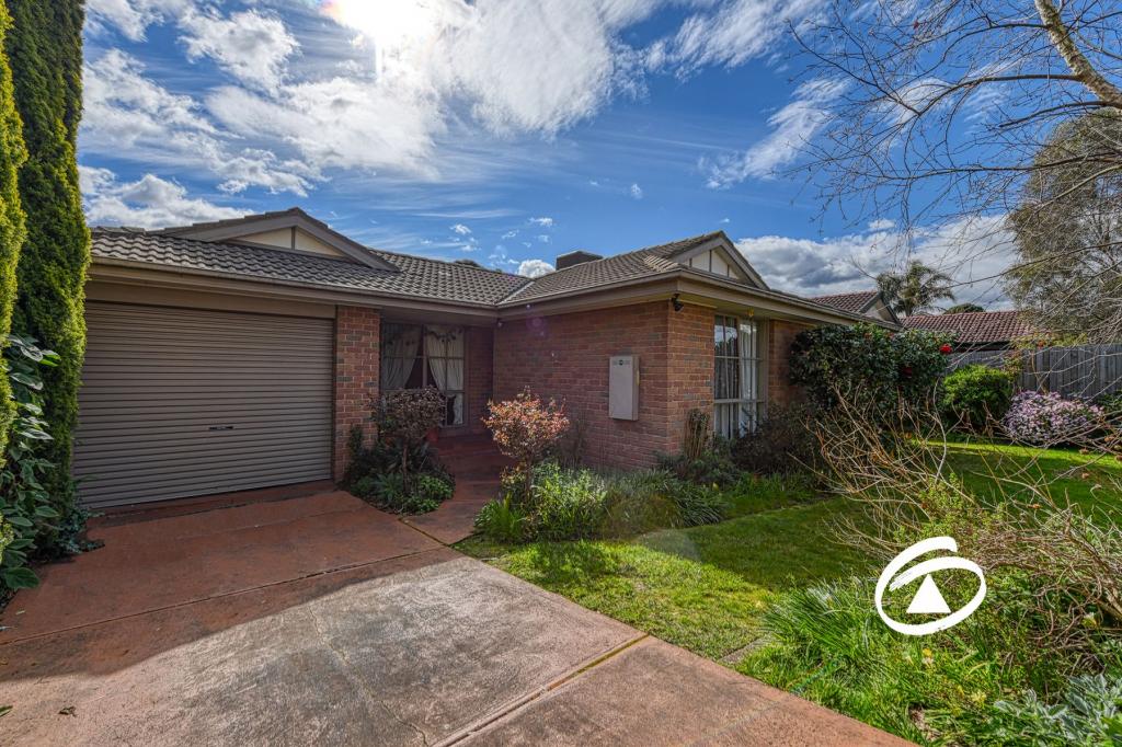 7 Valley View Cres, Berwick, VIC 3806