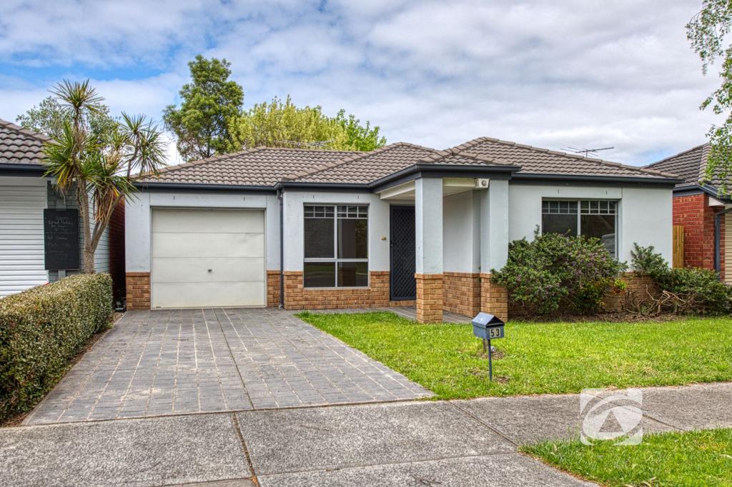 53 MELZAK WAY, BERWICK, VIC 3806