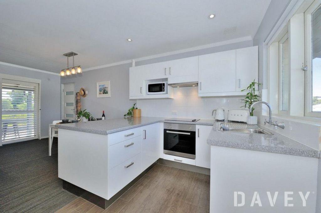 10/9 PEARL PDE, SCARBOROUGH, WA 6019