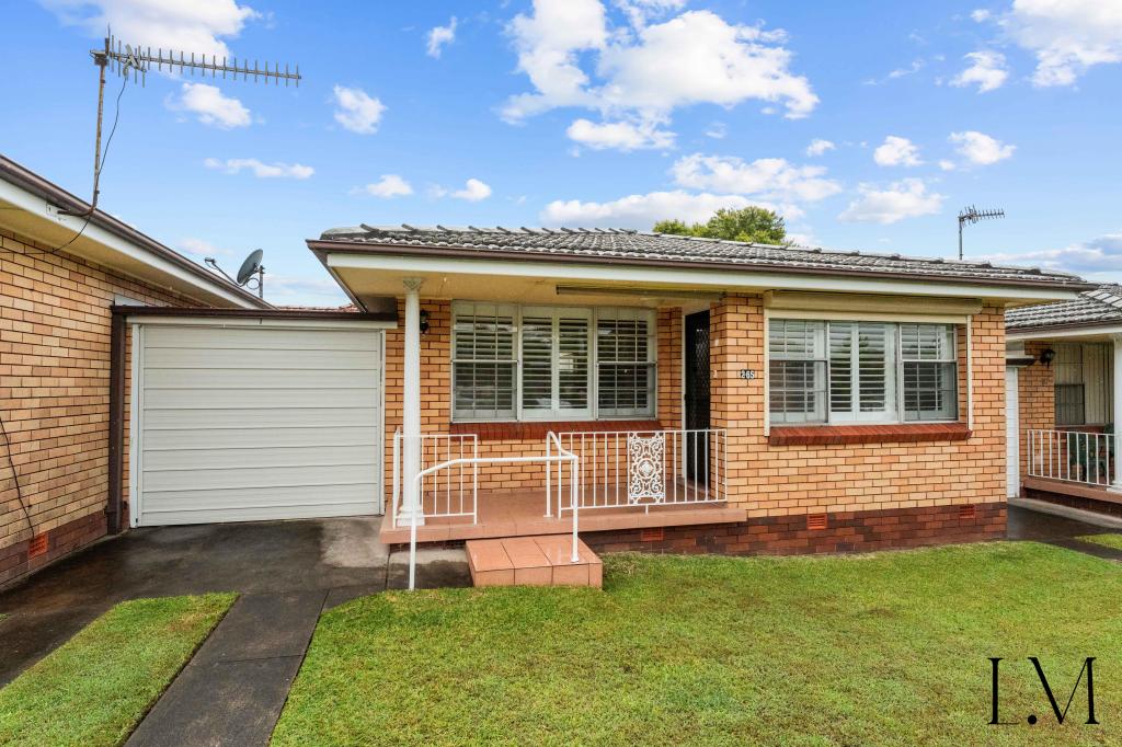 2/65 REGENT ST, NEW LAMBTON, NSW 2305