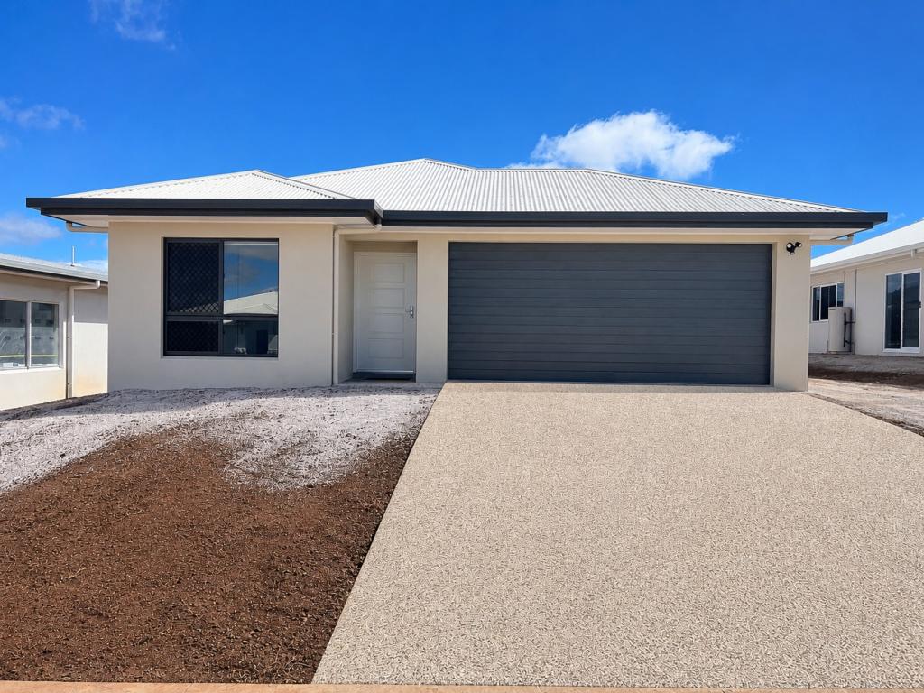 31 Tucker St, Atherton, QLD 4883