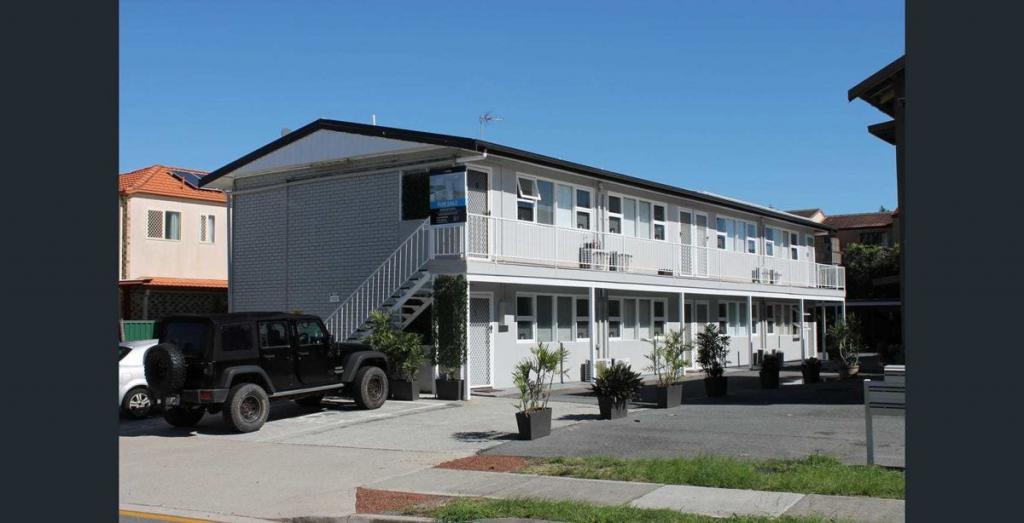 3/144 Frank St, Labrador, QLD 4215