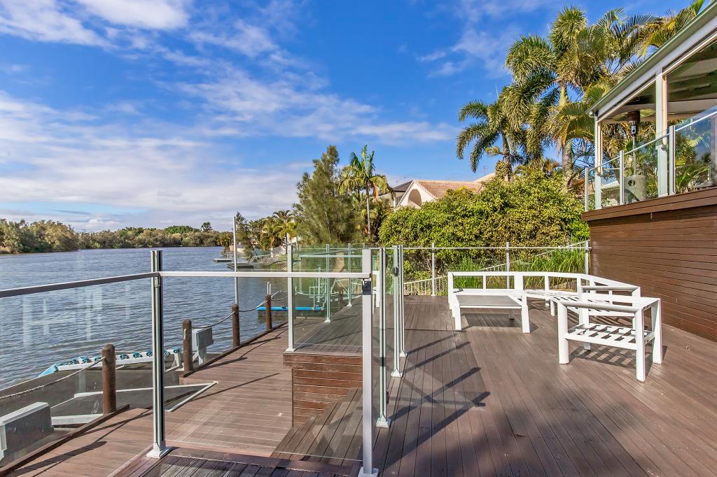 89 Port Jackson Bvd, Clear Island Waters, QLD 4226