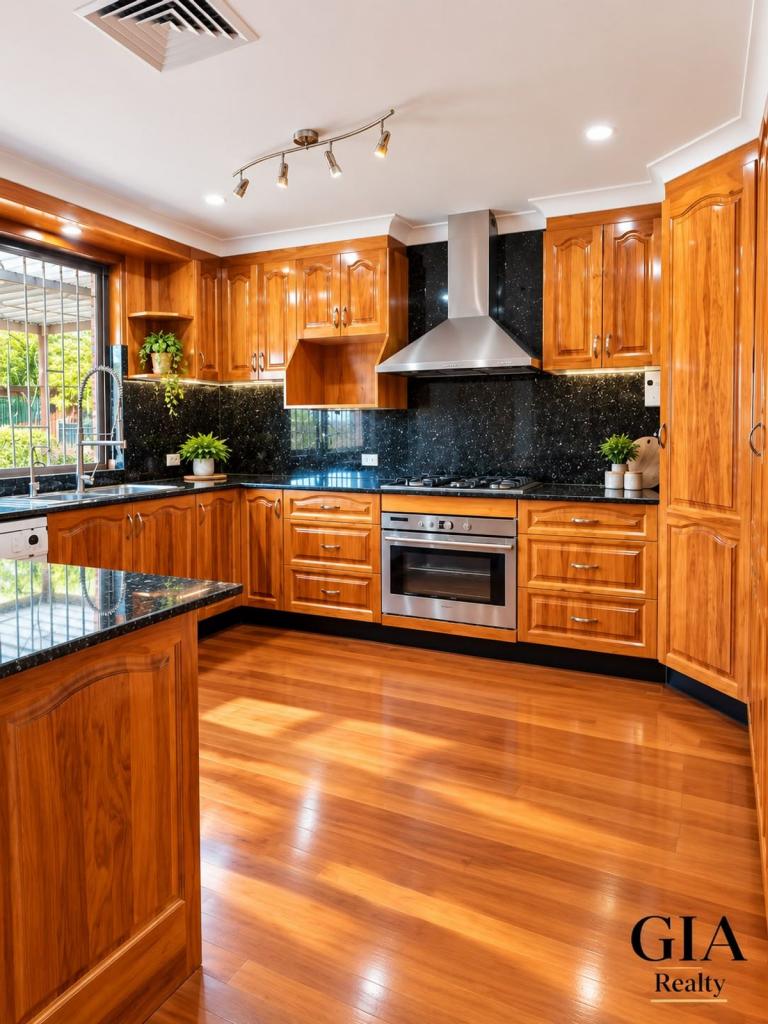 44 Currawong St, Green Valley, NSW 2168
