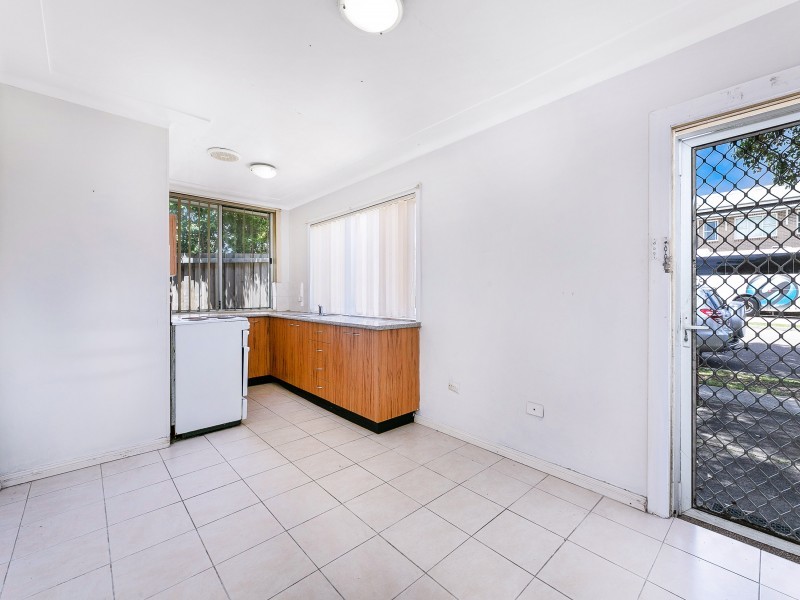 2/80 THE AVENUE, HURSTVILLE, NSW 2220