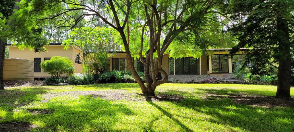 32 Whiteside Rd, Whiteside, QLD 4503