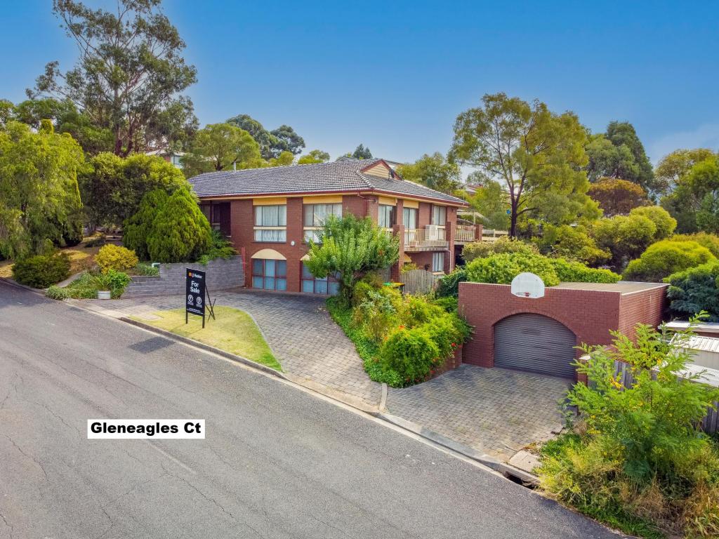 20 Gleneagles Ct, Darley, VIC 3340