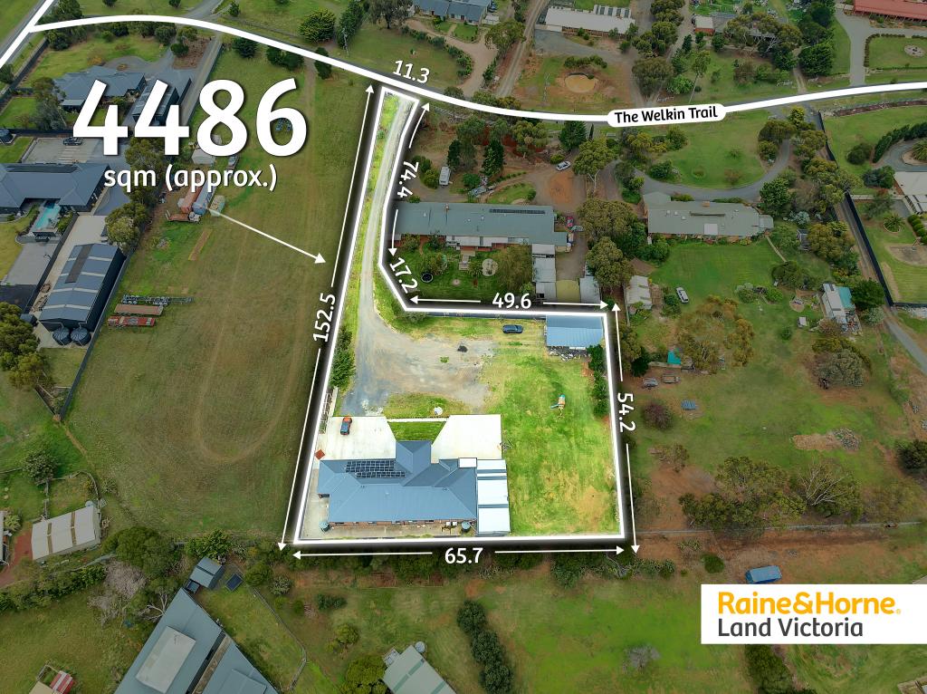 1/15 THE WELKIN TRL, KURUNJANG, VIC 3337