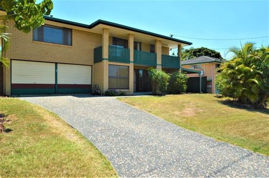 92 Conifer St, Hillcrest, QLD 4118