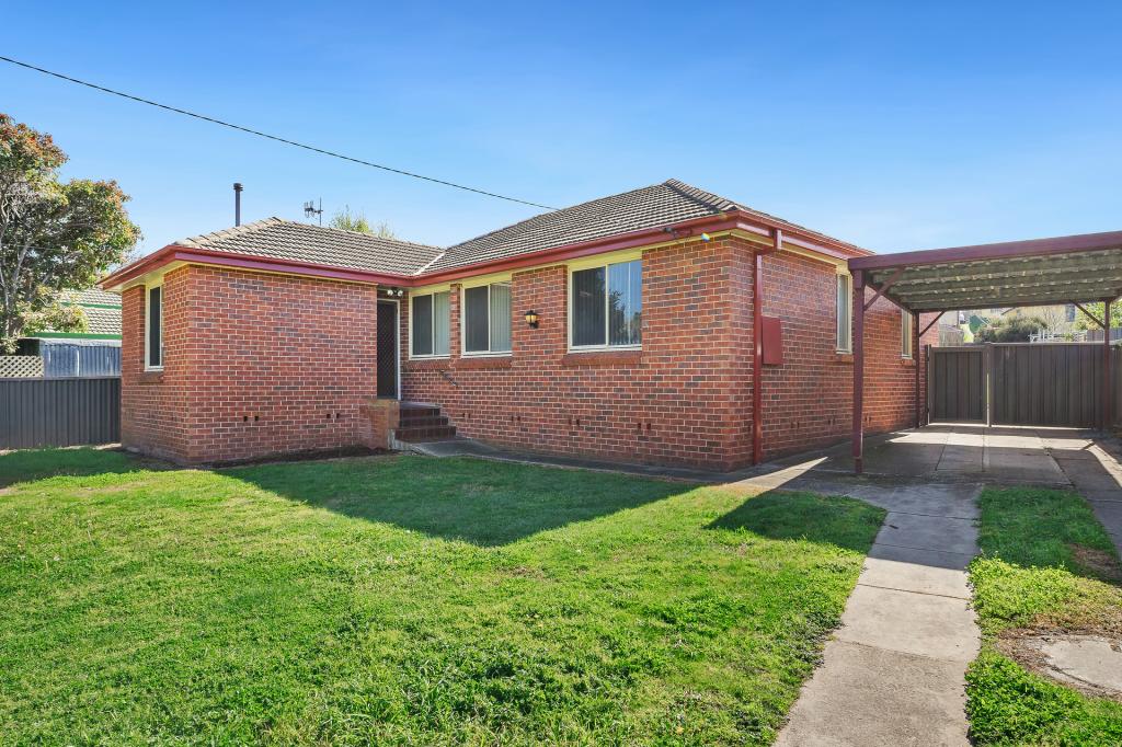 17 Mcgrath St, West Bathurst, NSW 2795