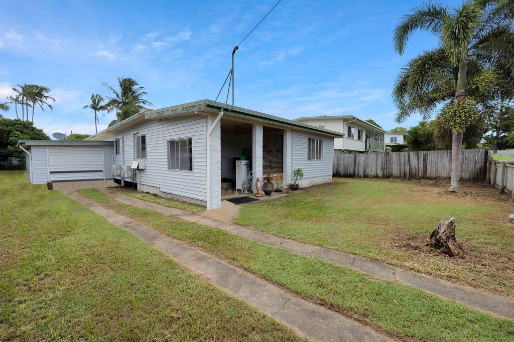 25 Kingfisher St, Slade Point, QLD 4740