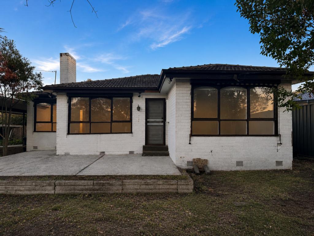 22 Ashton Rd, Ferntree Gully, VIC 3156
