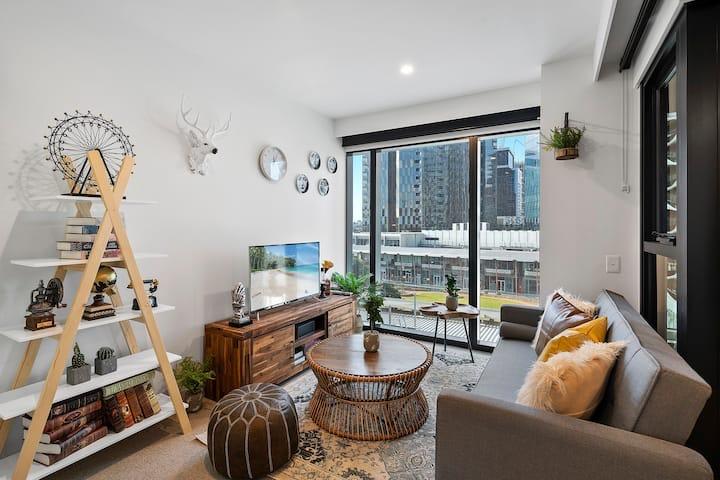 508/8 PEARL RIVER RD, DOCKLANDS, VIC 3008