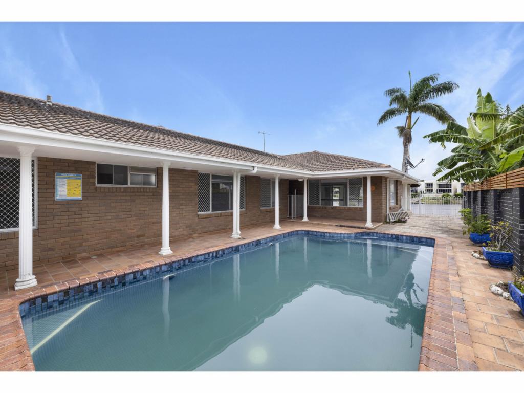 34 Sophie Ave, Broadbeach Waters, QLD 4218