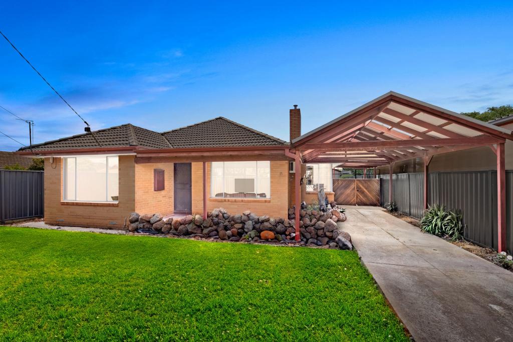 15 Bolger Cres, Hoppers Crossing, VIC 3029