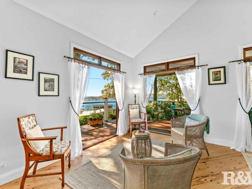 43 High View Rd, Pretty Beach, NSW 2257