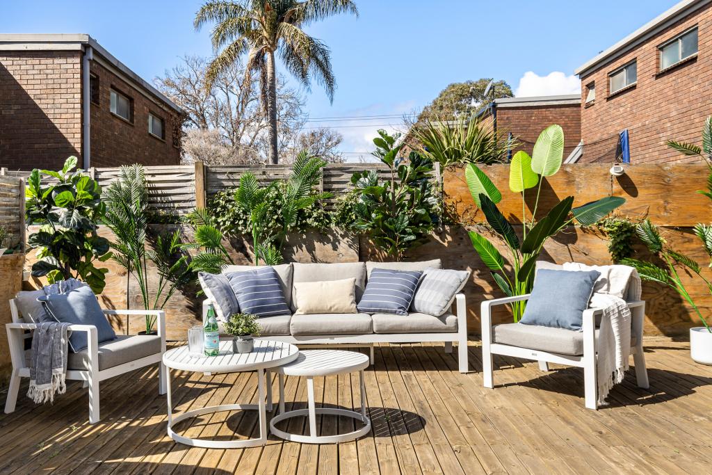 15/17 CLAUDE ST, SEAFORD, VIC 3198