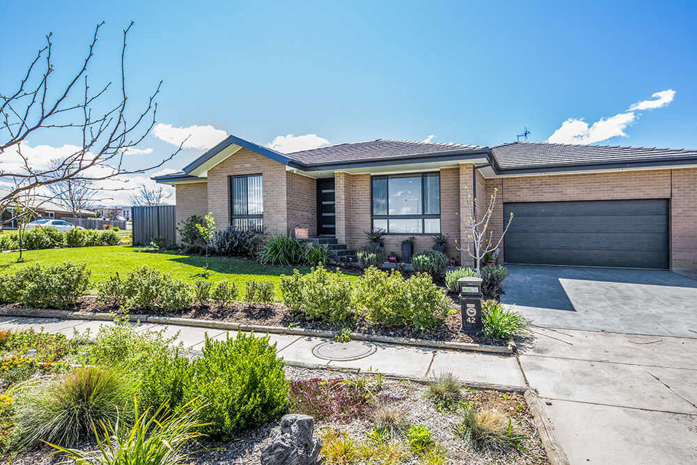 42 Elia Ware Cres, Bonner, ACT 2914